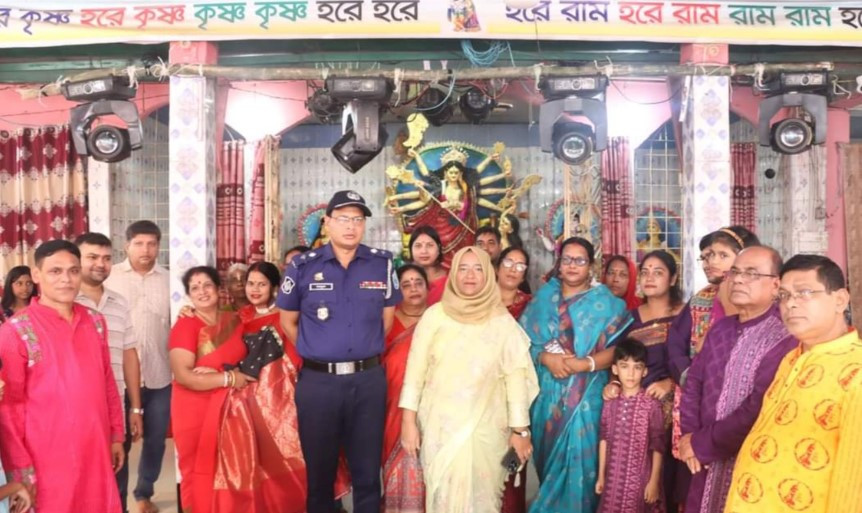 কুড়িগ্রামের রৌমারী ও রাজিবপুর শারদীয় দুর্গাপূজার বিভিন্ন পূজা মন্ডপ পরিদর্শনে জেলা প্রশাসক ও পুলিশ সুপার